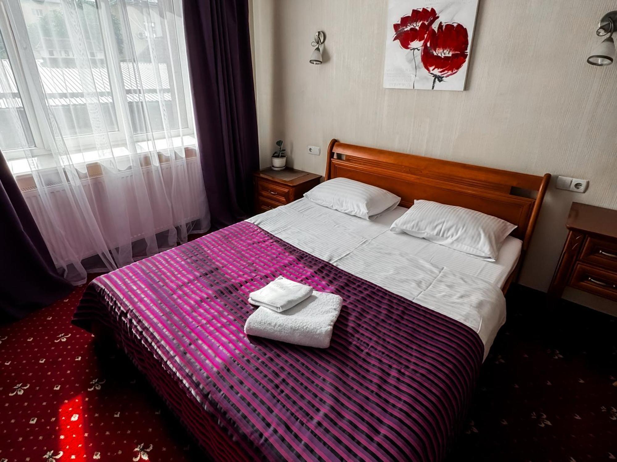 Apartments Deluxe Ivano-Frankivsk Esterno foto